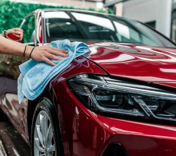 Why Choose Ceramic Coating for Your Car in Toronto’s Climate?