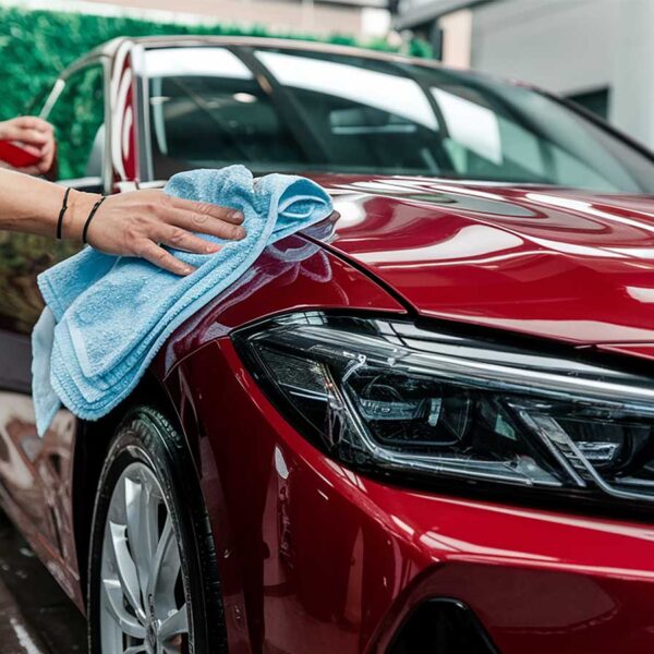 Why Choose Ceramic Coating for Your Car in Toronto’s Climate?